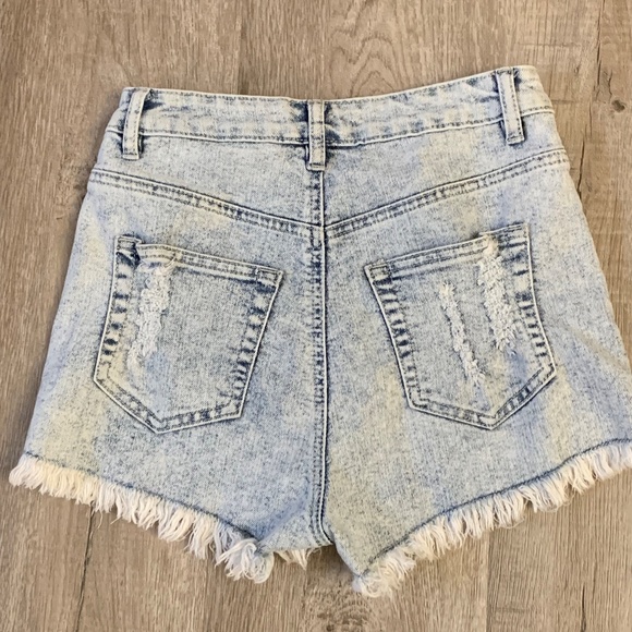 ChiOle Denim Jeans Studs and Kitties - Picture 5 of 9